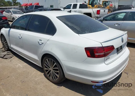 2016 Volkswagen Jetta 1.8T Sport from USA, damaged, VIN 3VWD17AJ8GM343755